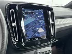 Volvo XC40 (2021) thumbnail 18
