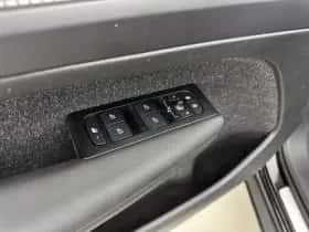 Volvo XC40 (2021) thumbnail 27