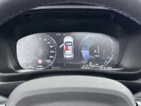 Volvo XC40 (2022) thumbnail 17