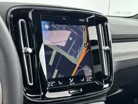 Volvo XC40 (2022) thumbnail 18