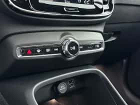 Volvo XC40 (2022) thumbnail 23