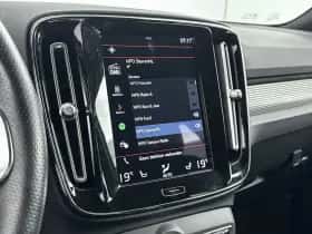 Volvo XC40 (2020) thumbnail 22