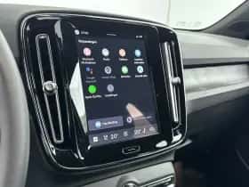Volvo EX40 (2024) thumbnail 18