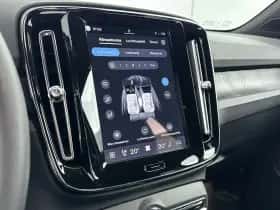 Volvo EX40 (2024) thumbnail 21