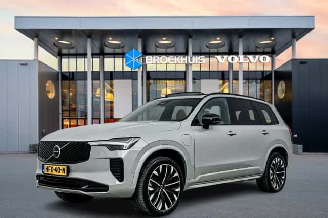 Volvo XC90 (2025) thumbnail 2