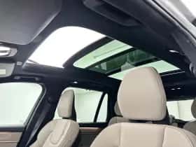 Volvo XC90 (2025) thumbnail 14