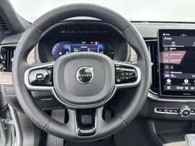 Volvo XC90 (2025) thumbnail 17