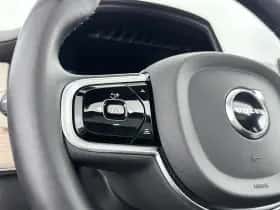 Volvo XC90 (2025) thumbnail 18