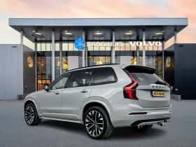 Volvo XC90 (2025) thumbnail 4