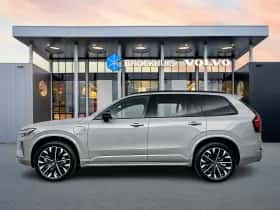 Volvo XC90 (2025) thumbnail 8