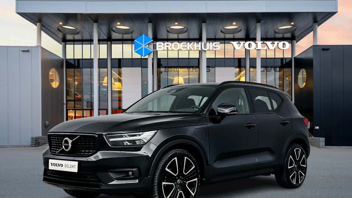 Volvo XC40 (2022) — foto 1