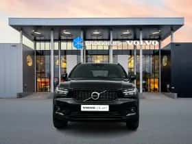 Volvo XC40 (2022) thumbnail 5
