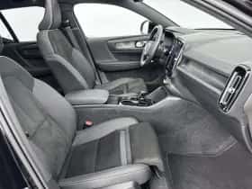 Volvo XC40 (2022) thumbnail 12