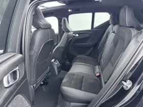 Volvo XC40 (2022) thumbnail 13