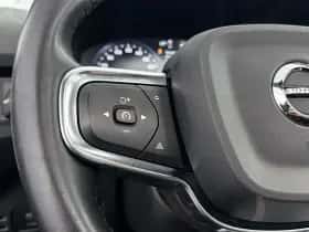 Volvo XC40 (2022) thumbnail 18