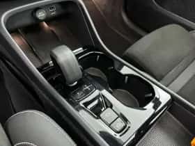 Volvo XC40 (2022) thumbnail 23