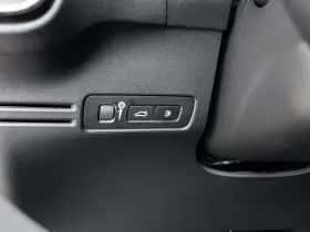 Volvo XC40 (2022) thumbnail 30