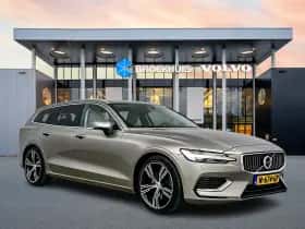 Volvo V60 (2021) thumbnail 2