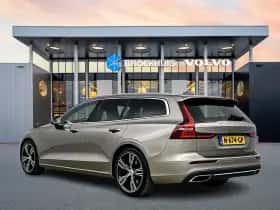 Volvo V60 (2021) thumbnail 4