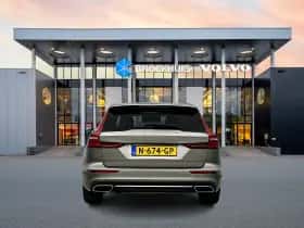 Volvo V60 (2021) thumbnail 6