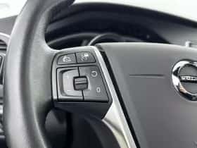 Volvo V40 (2018) thumbnail 17