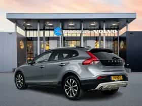 Volvo V40 (2018) thumbnail 4