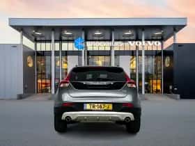 Volvo V40 (2018) thumbnail 6