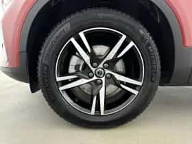 Volvo XC40 (2024) thumbnail 11