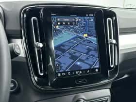 Volvo XC40 (2024) thumbnail 23
