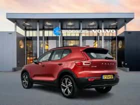 Volvo XC40 (2024) thumbnail 4