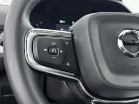 Volvo XC40 (2024) thumbnail 41