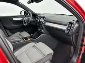 Volvo XC40 (2024) thumbnail 43