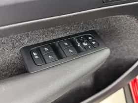 Volvo XC40 (2024) thumbnail 53