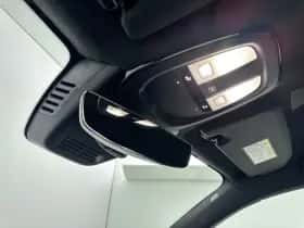 Volvo XC40 (2022) thumbnail 12