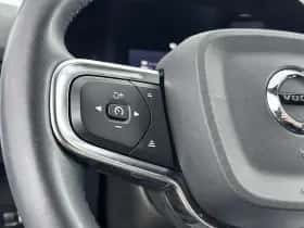 Volvo XC40 (2022) thumbnail 14