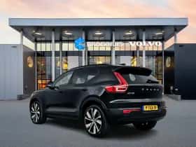 Volvo XC40 (2022) thumbnail 4