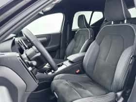 Volvo XC40 (2022) thumbnail 31