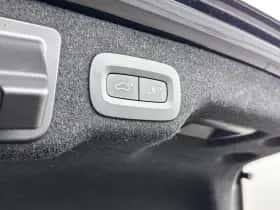 Volvo S90 (2020) thumbnail 32
