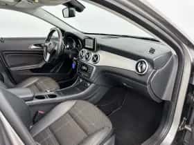 Mercedes-Benz GLA-Klasse (2015) thumbnail 10