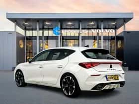 CUPRA Leon (2022) thumbnail 4