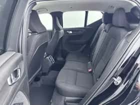 Volvo XC40 (2024) thumbnail 13