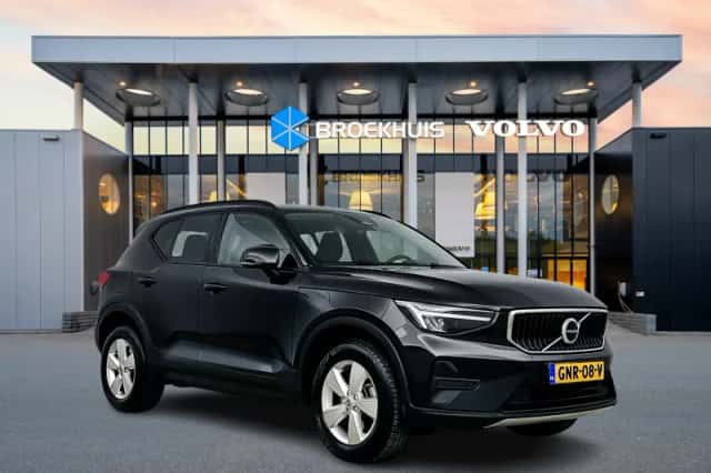 Volvo XC40 (2024) thumbnail 3