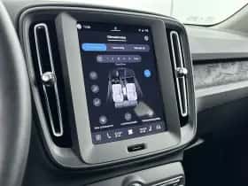Volvo XC40 (2024) thumbnail 21