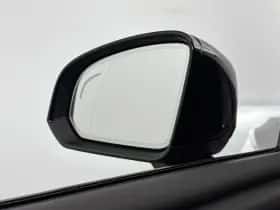 Volvo XC40 (2024) thumbnail 26
