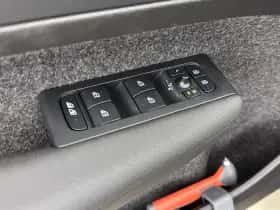 Volvo XC40 (2024) thumbnail 28