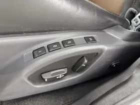 Volvo XC60 (2015) thumbnail 25