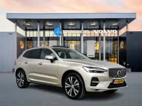 Volvo XC60 (2023) thumbnail 2