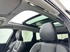 Volvo XC60 (2023) thumbnail 14
