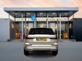 Volvo XC60 (2023) thumbnail 5