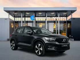 Volvo XC40 (2020) thumbnail 2